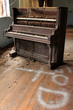 Piano God Graffiti