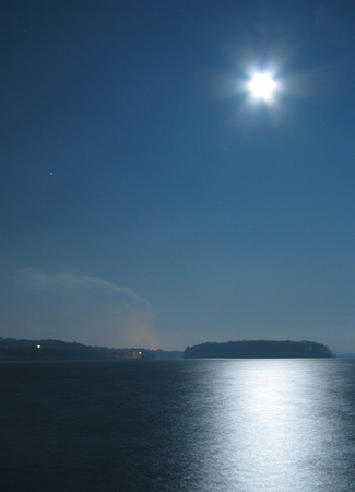 Marshmallow Moon at Lake Dardanelle